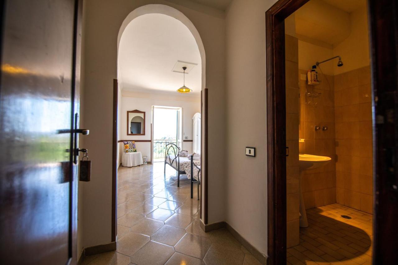 Bed and Breakfast Madonna Della Scala à Castellabate Extérieur photo